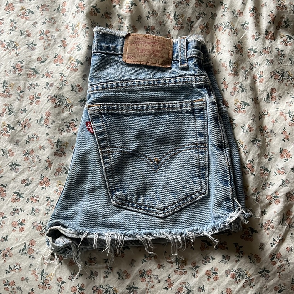 Vintage distressed cut off jean shorts
